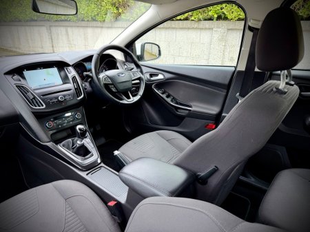 2018 Ford Focus - photo 21