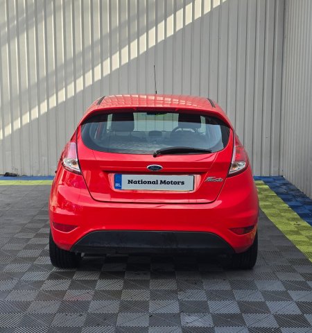 2014 Ford Fiesta - photo 4