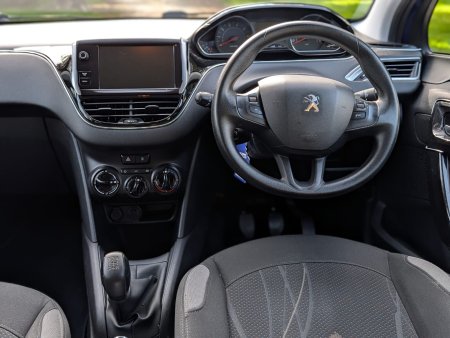 2014 Peugeot 208 - photo 7