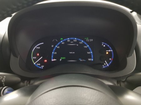 2023 Toyota Yaris - photo 19
