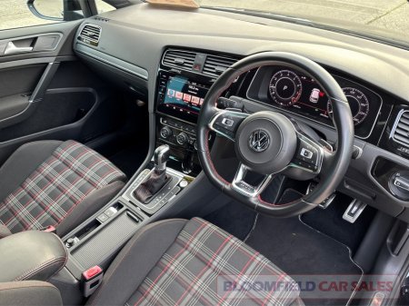 2018 Volkswagen Golf - photo 10