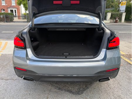 2023 BMW 5-Series - photo 35