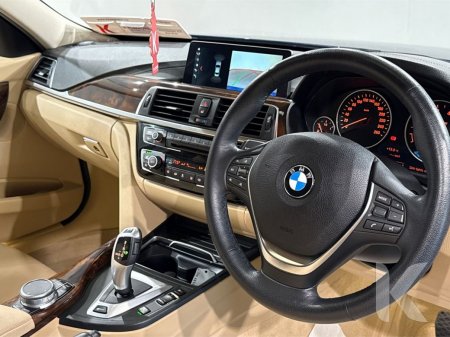 2018 BMW 3-Series - photo 25