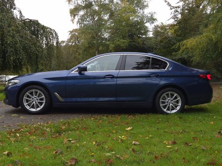 2021 BMW 5-Series - photo 6