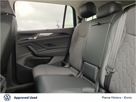 2026 Volkswagen Tayron - photo 8