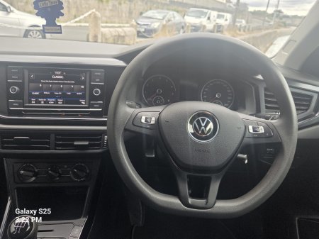 2021 Volkswagen Polo - photo 17