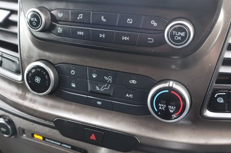 2019 Ford Transit - photo 8