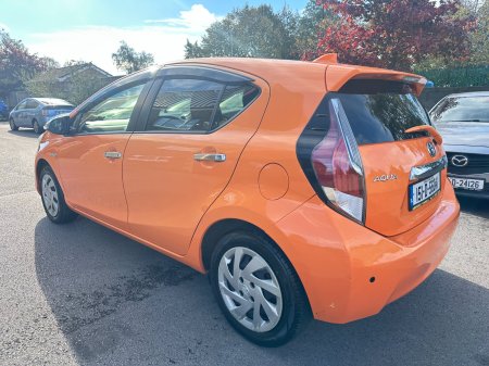2015 Toyota Aqua - photo 8