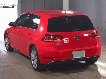 2018 Volkswagen Golf - photo 2