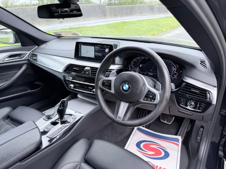 2019 BMW 5-Series - photo 12