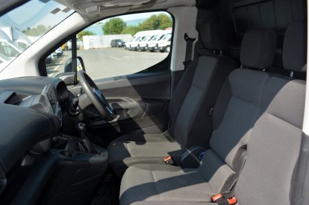 2021 Opel Combo - photo 4