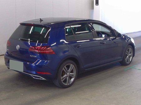 2019 Volkswagen Golf - photo 2