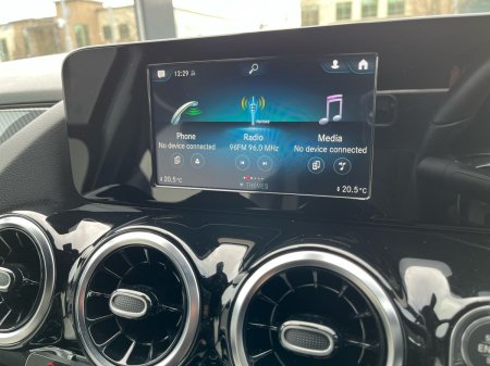 2021 Mercedes-Benz GLA - photo 22