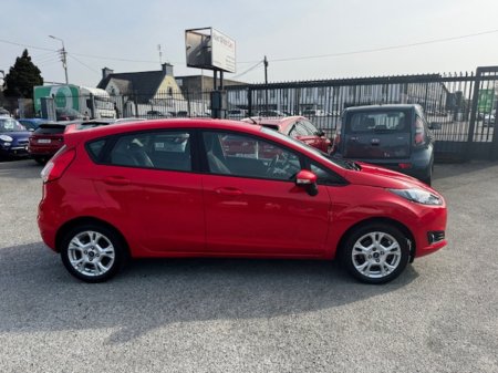 2016 Ford Fiesta - photo 11