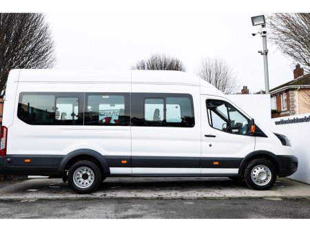 2017 Ford Transit - photo 2