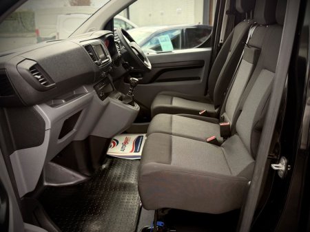 2023 Vauxhall Vivaro - photo 9