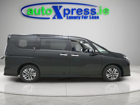 2024 Nissan Serena - photo 9