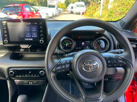 2022 Toyota Yaris - photo 6