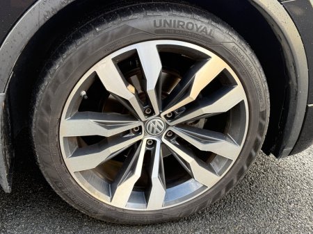 2020 Volkswagen Tiguan - photo 9