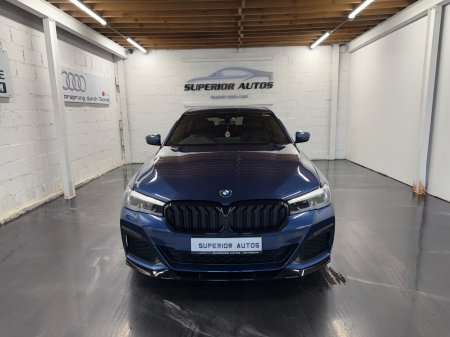 2022 BMW 5-Series - photo 16