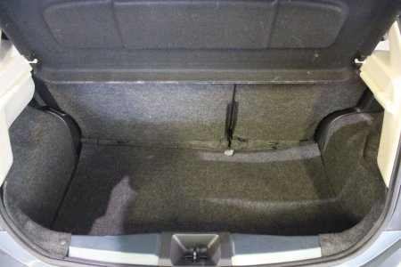 2013 Nissan Micra - photo 11