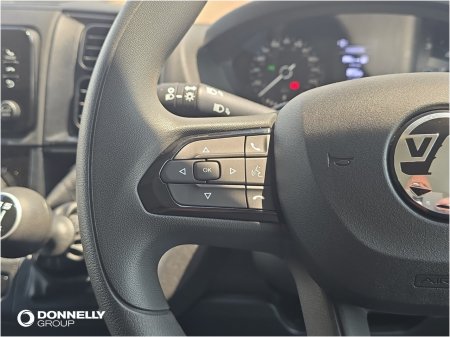 2026 Vauxhall Movano - photo 18