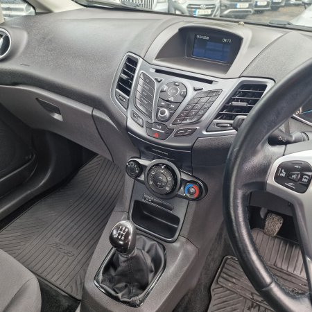2017 Ford Fiesta - photo 10