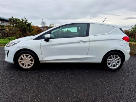 2019 Ford Fiesta - photo 5
