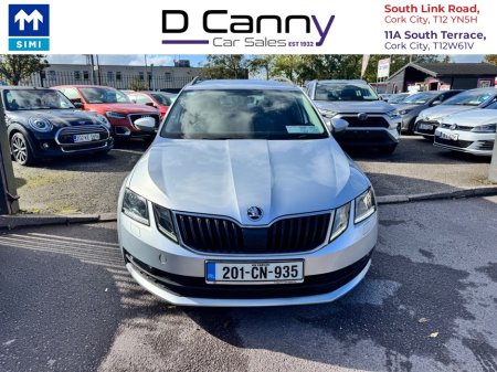2020 Skoda Octavia - photo 2