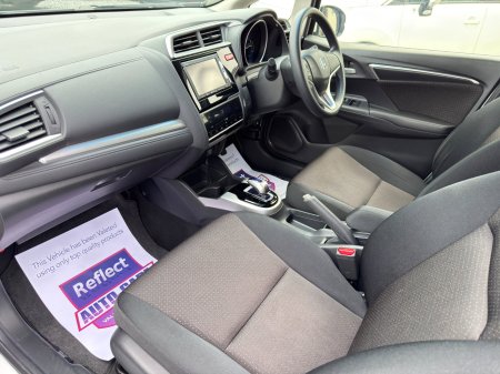 2015 Honda Fit - photo 17