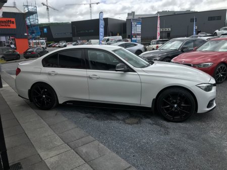 2017 BMW 3-Series - photo 22