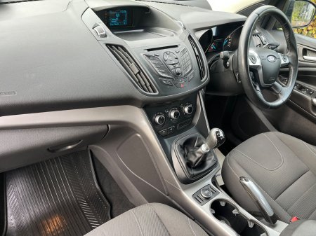 2014 Ford Kuga - photo 22