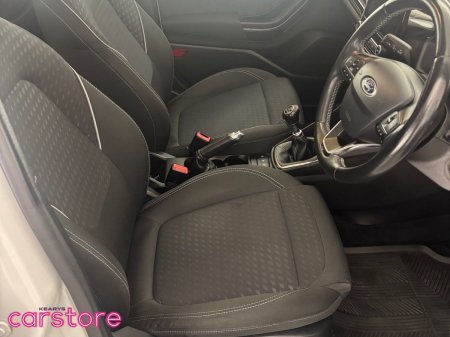 2018 Ford Fiesta - photo 9