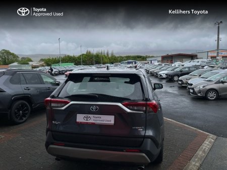 2022 Toyota RAV4 - photo 4