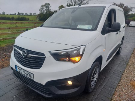 2020 Opel Combo - photo 24
