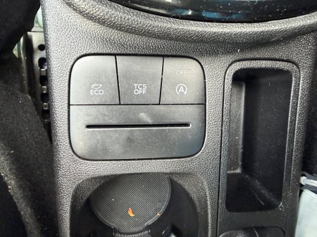 2018 Ford Fiesta - photo 21