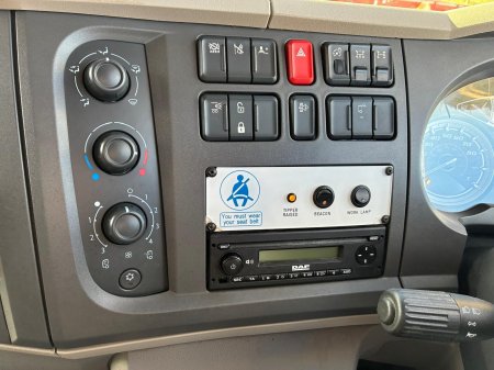 2020 DAF LF 210 - photo 27