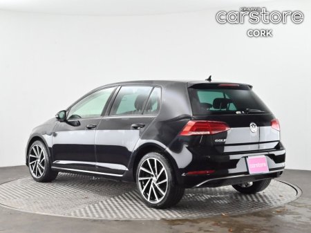 2019 Volkswagen Golf - photo 3