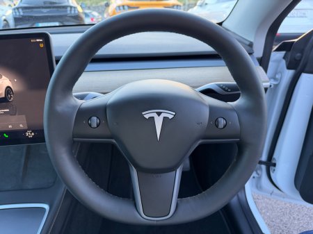 2023 Tesla Model Y - photo 21