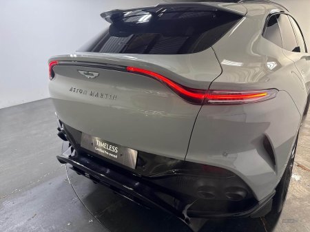 2024 Aston Martin DBX - photo 27