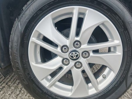 2024 Toyota Yaris - photo 18