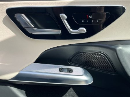 2026 Mercedes-Benz E-Class - photo 17