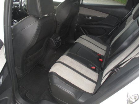 2021 Peugeot 3008 - photo 7