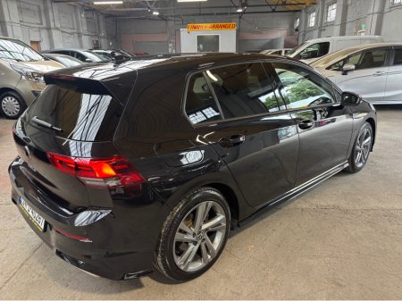 2024 Volkswagen Golf - photo 2