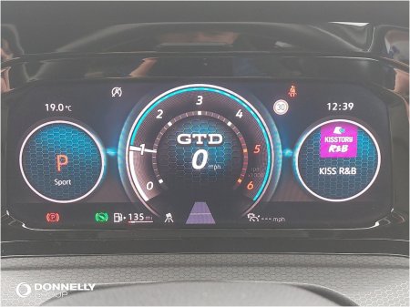 2023 Volkswagen Golf - photo 17