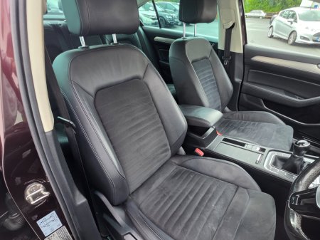 2017 Volkswagen Passat - photo 5