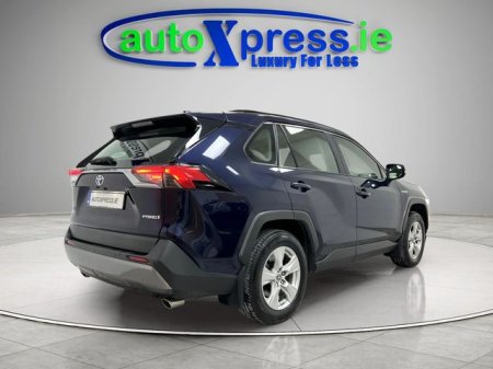 2021 Toyota RAV4 - photo 13