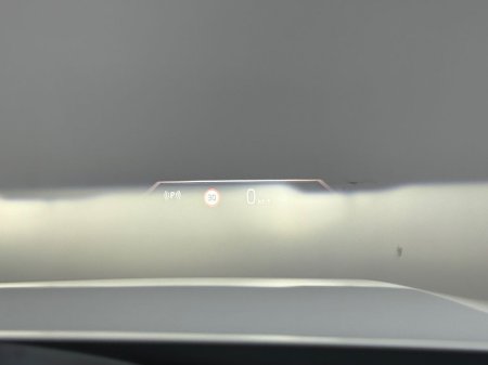 2025 BMW 5-Series - photo 30