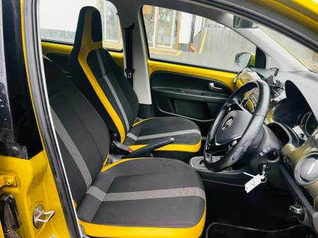 2017 Volkswagen up! - photo 17