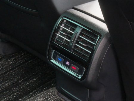 2018 Volkswagen Passat - photo 9
